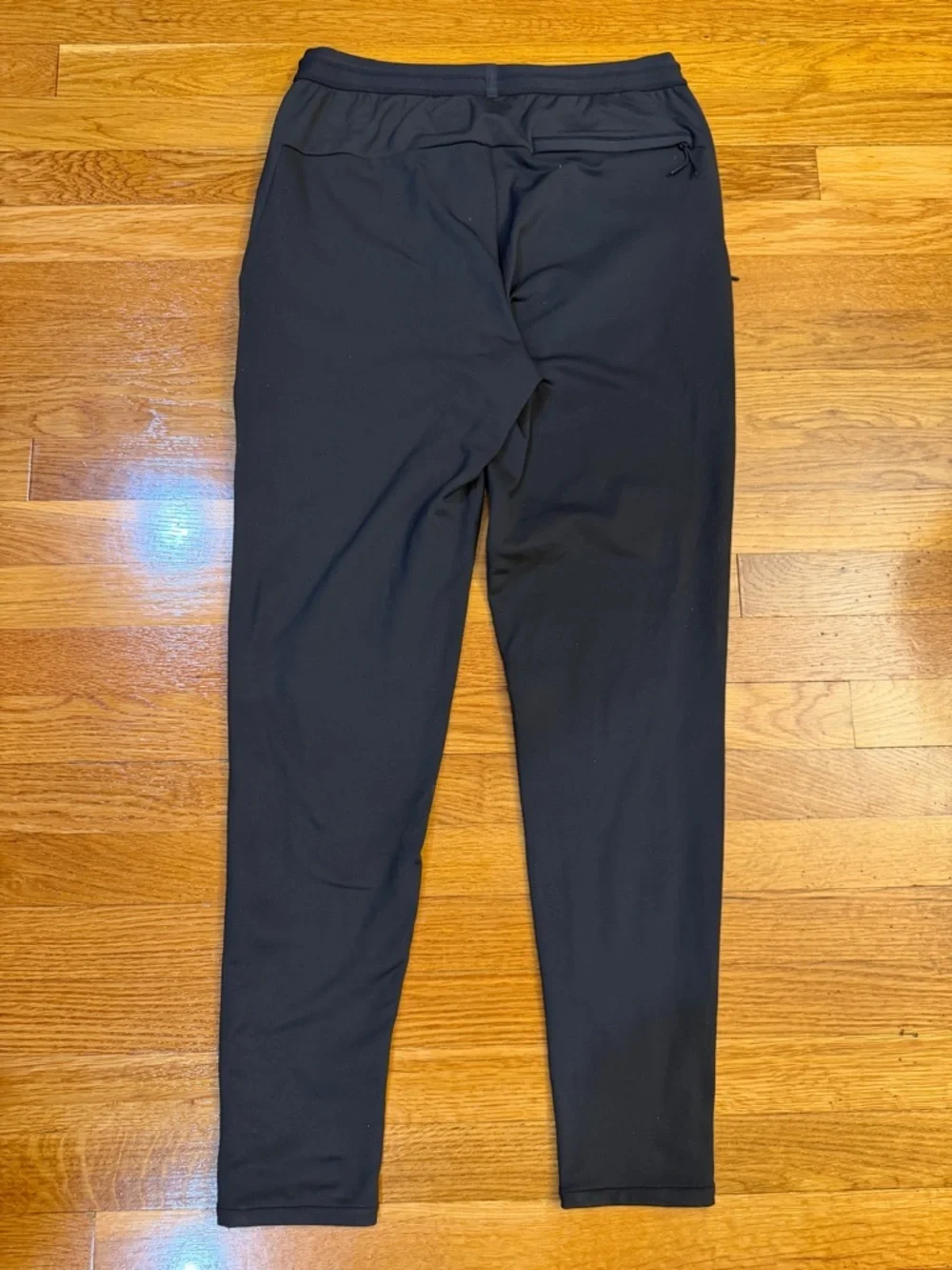 Banana Republic BR Standard Lightweight Stretchy Jogger Pants Black -Size Small